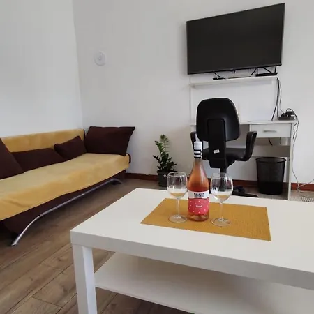Feriehus Revi Apartman Balatonboglár
