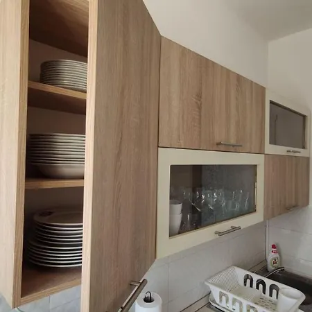 Feriehus Revi Apartman *