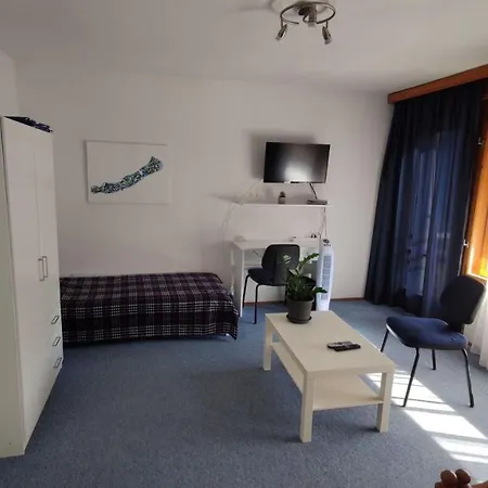 Revi Apartman Feriehus