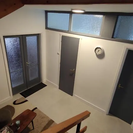 Revi Apartman Feriehus *